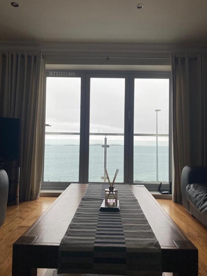 Cosy 3 Bedroom Apartment In Central Portrush With Sea Views Exterior photo